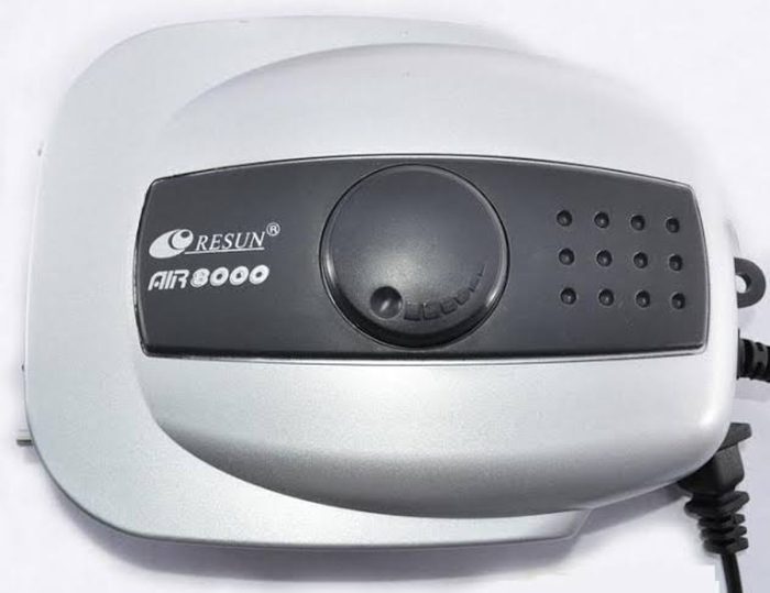 Resun Air 8000 Dört Çıkışlı Akvaryum Hava Motoru 9 Lt/Dakika